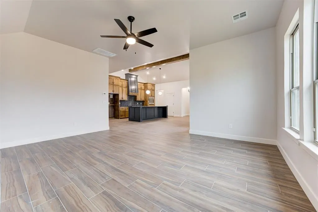 Photo 5 — 5112 Misty Wood Lane, Mustang, OK 73064