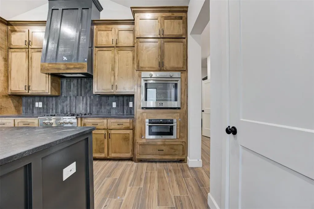 Photo 13 — 5112 Misty Wood Lane, Mustang, OK 73064