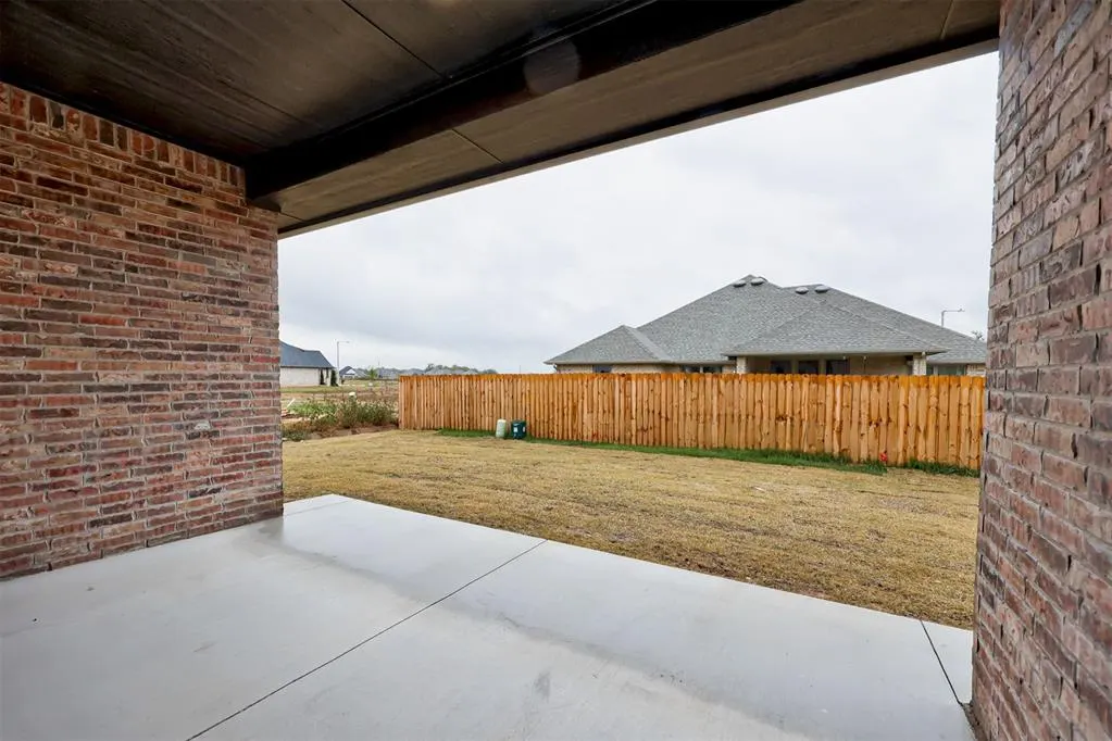 Photo 32 — 5112 Misty Wood Lane, Mustang, OK 73064