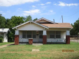 Sold home at 1701 NW 31st Street