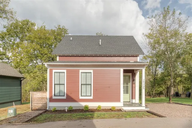 Photo 3 — 29365 Cottage Woods Road, Norman, OK 73072
