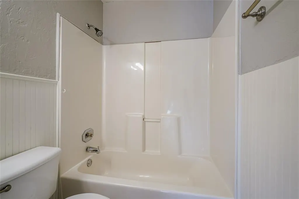 Photo 5 — 3224 SW 47th Street, Oklahoma City, OK 73119