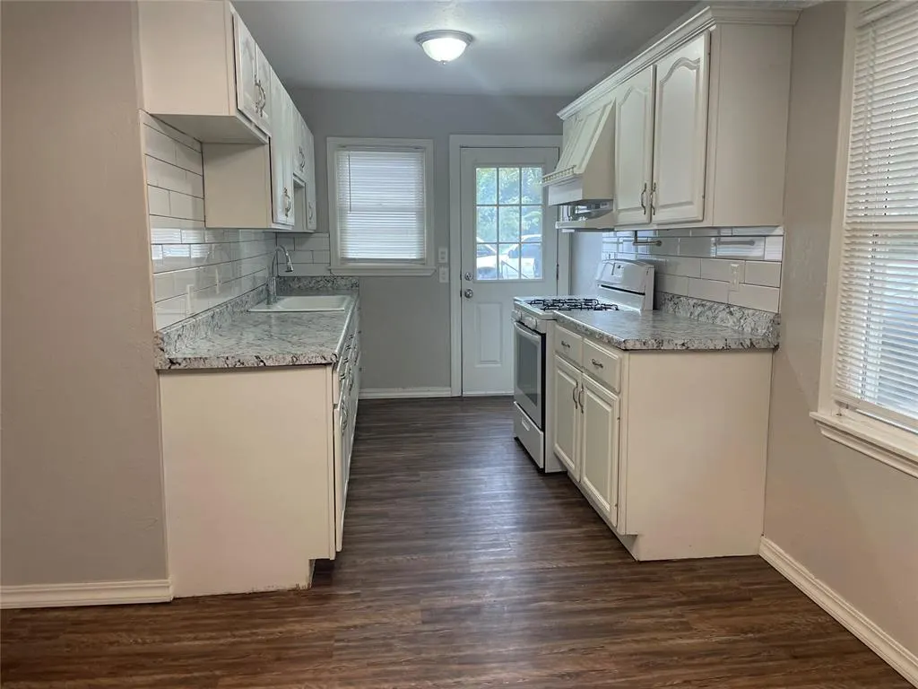 Photo 10 — 3224 SW 47th Street, Oklahoma City, OK 73119