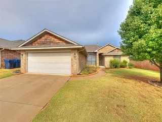 Sold home at 5013 NW 163rd Road