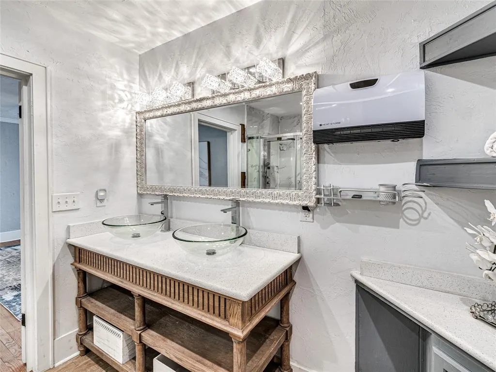 Photo 41 — 725 NE 15th Street, Oklahoma City, OK 73104