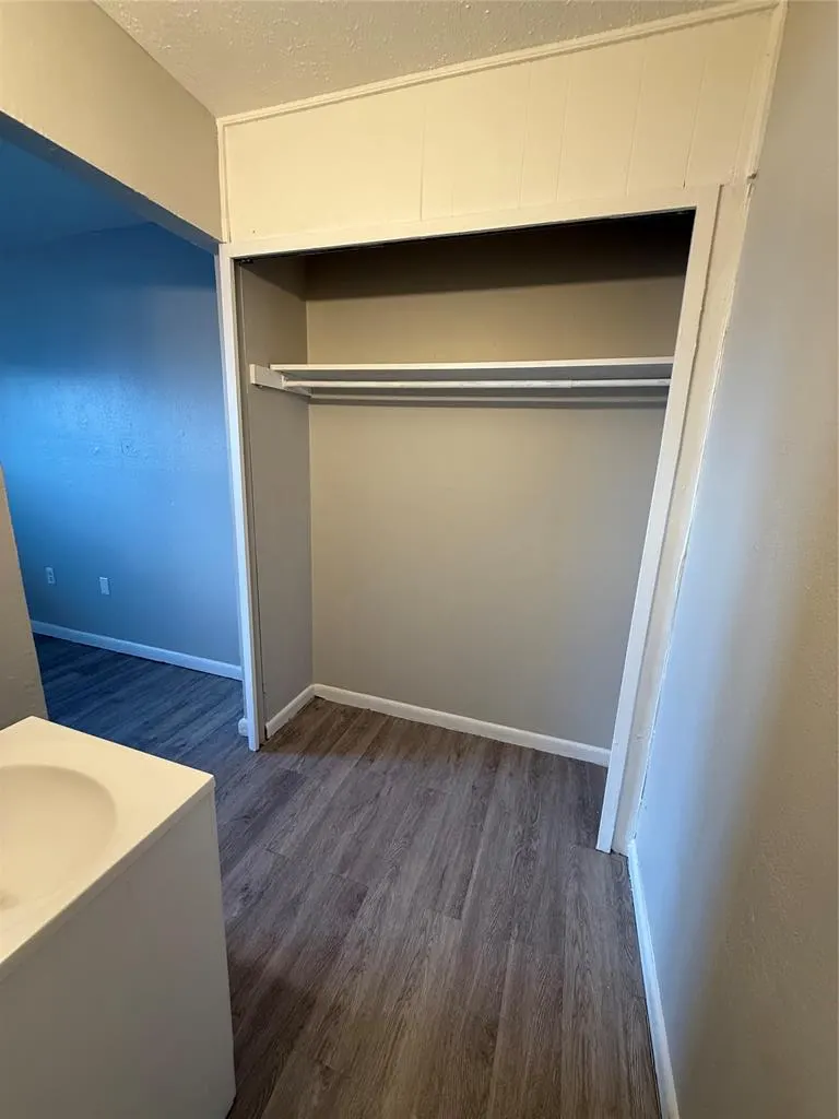 Photo 4 — 1020 S Rock Island Street 3, El Reno, OK 73036