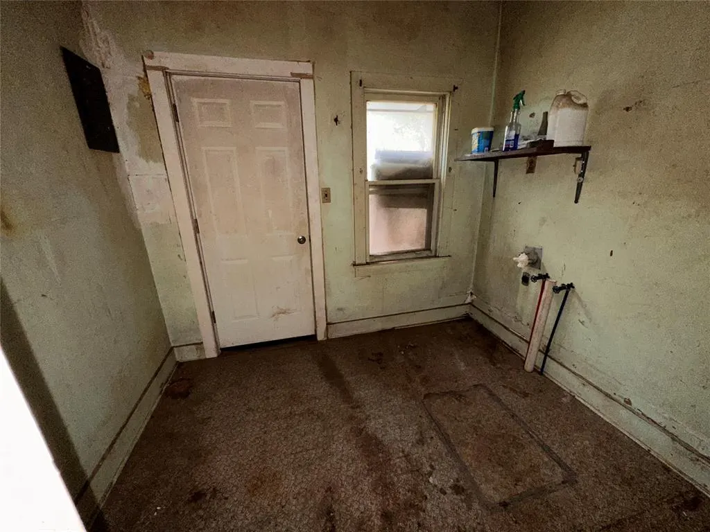Photo 7 — 306 S Iowa Avenue, Coyle, OK 73027