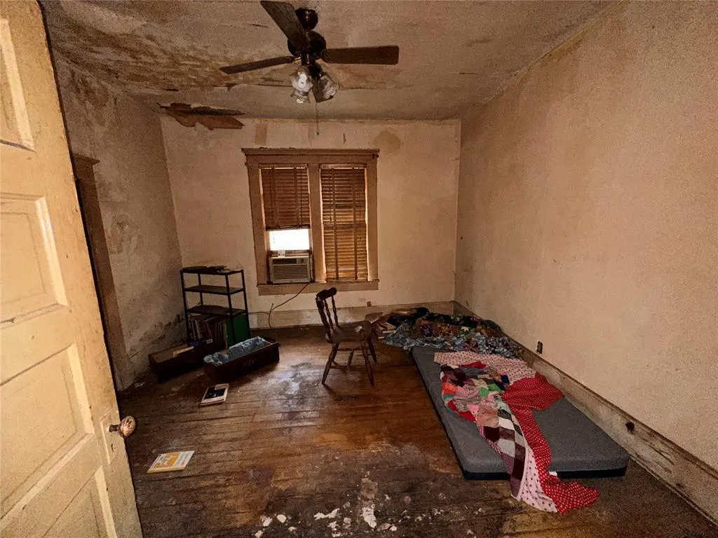 Photo 11 — 306 S Iowa Avenue, Coyle, OK 73027