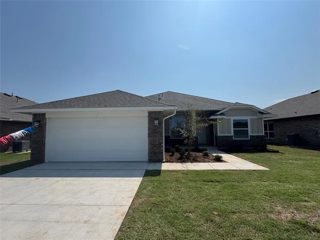 Front exterior — 8704 NW 75th Street, Oklahoma City, OK 73132