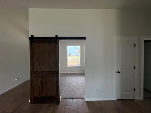 Photo 4 — 8704 NW 75th Street, Oklahoma City, OK 73132