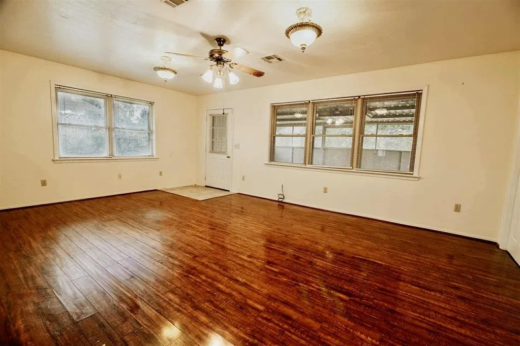Photo 10 — 815 S Dogwood Drive, Pauls Valley, OK 73075