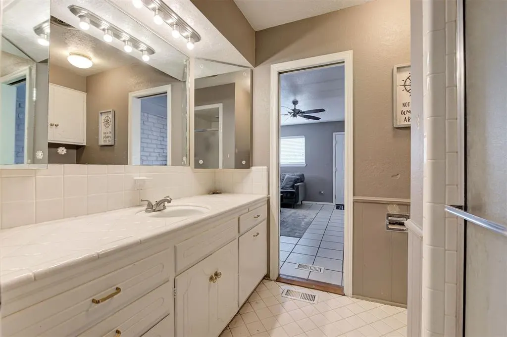 Photo 24 — 3608 NW 72nd Street, Oklahoma City, OK 73116