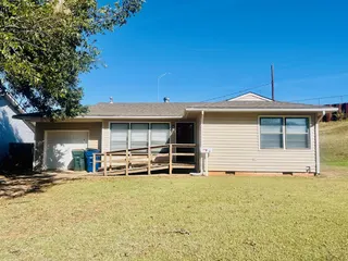Sold home at 4 Cottonwood Drive