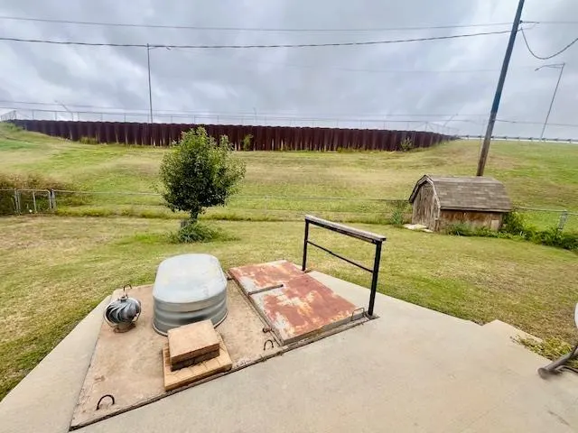 Photo 21 — 4 Cottonwood Drive, Chickasha, OK 73018
