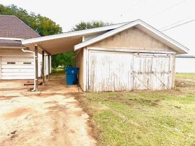Photo 23 — 421 S Linwood Street, Cordell, OK 73632
