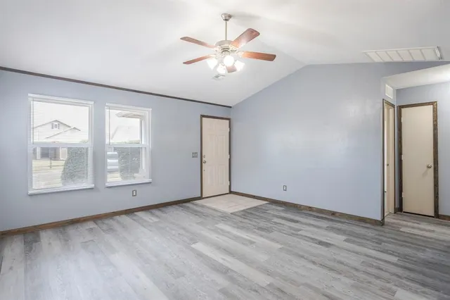 Photo 4 — 2909 Fennel Road, Oklahoma City, OK 73128