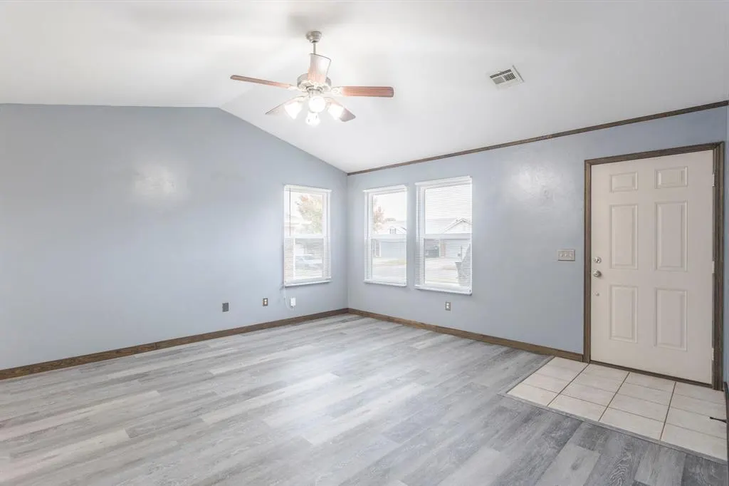 Photo 7 — 2909 Fennel Road, Oklahoma City, OK 73128