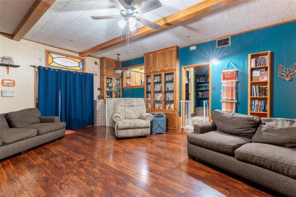 Photo 21 — 1030 Circle Drive, Clinton, OK 73601