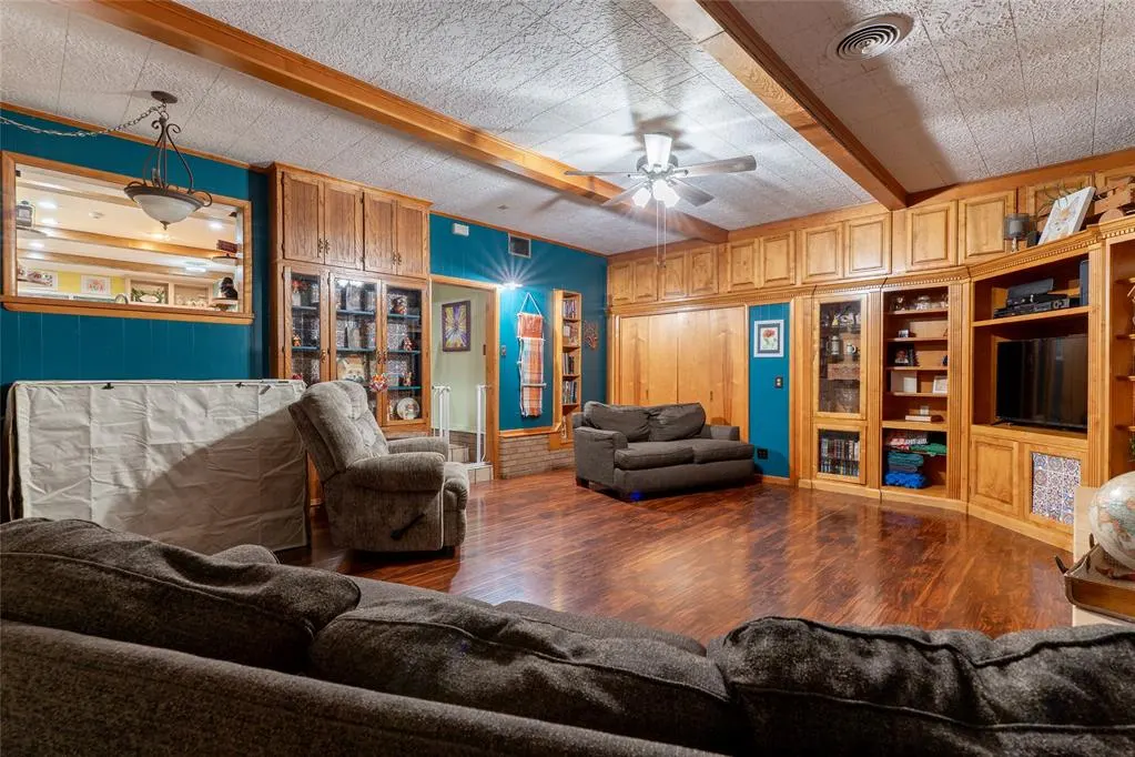 Photo 23 — 1030 Circle Drive, Clinton, OK 73601