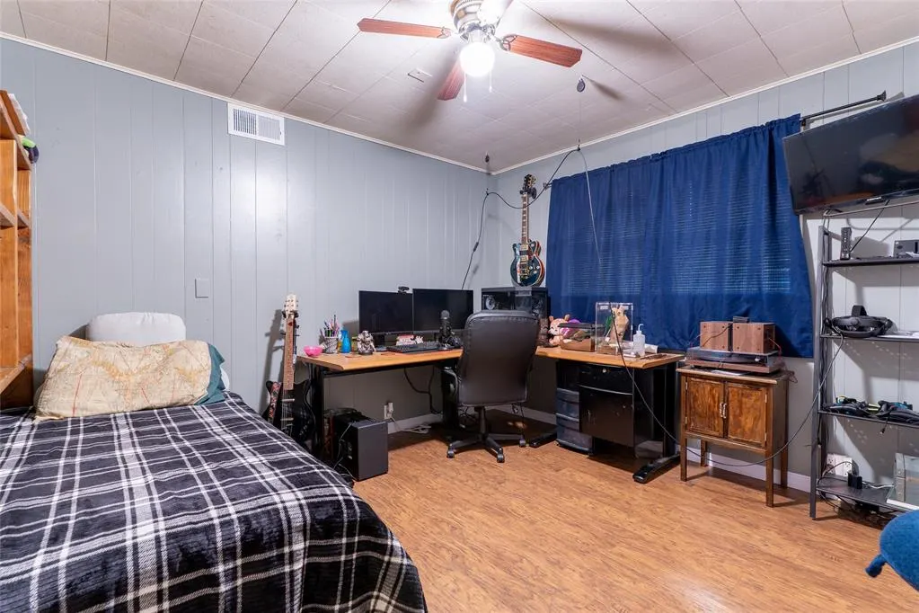 Photo 28 — 1030 Circle Drive, Clinton, OK 73601