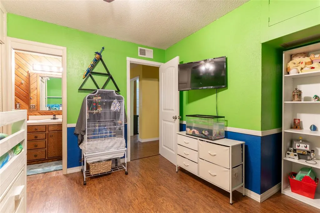 Photo 31 — 1030 Circle Drive, Clinton, OK 73601