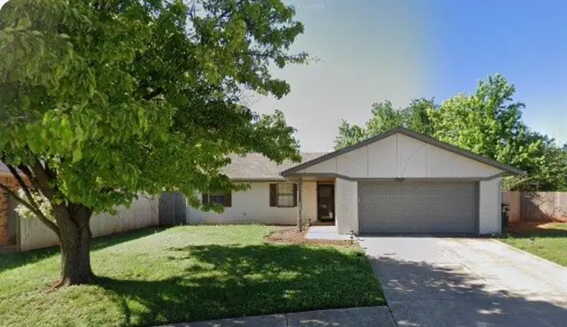 Front exterior — 12621 Peppertree Place, Oklahoma City, OK 73142