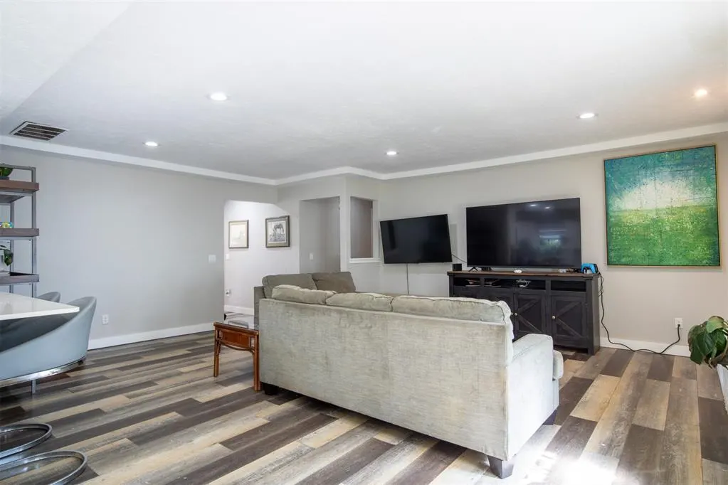 Photo 4 — 12621 Peppertree Place, Oklahoma City, OK 73142