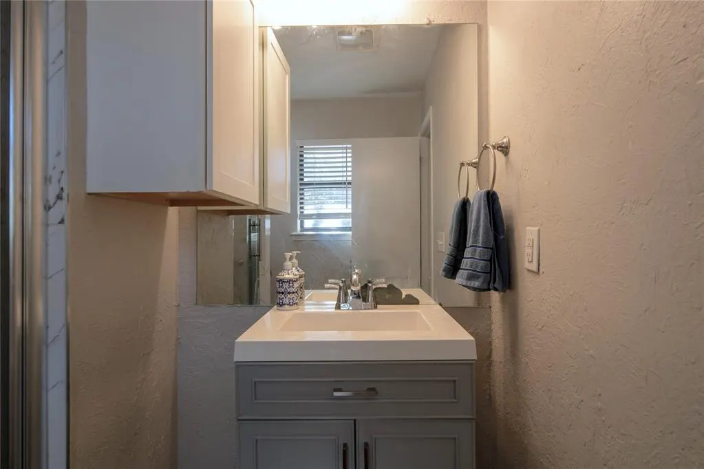 Photo 13 — 12621 Peppertree Place, Oklahoma City, OK 73142