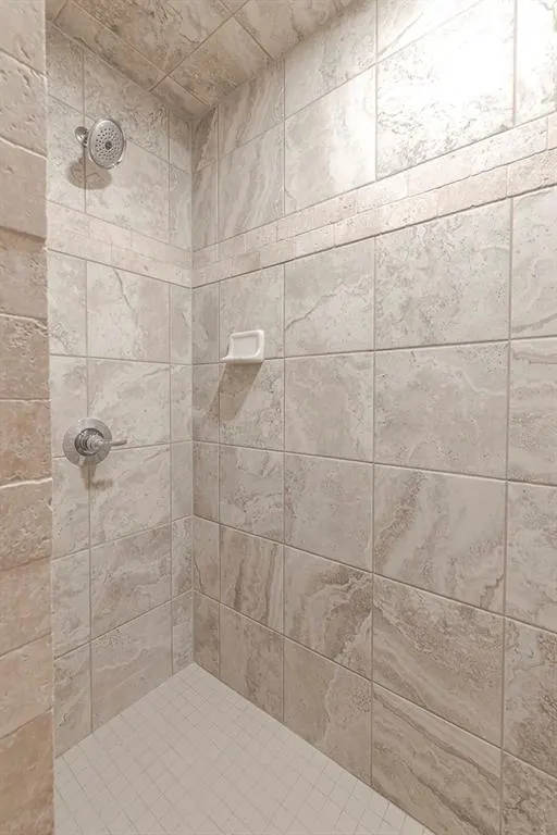 Photo 22 — 1927 W Flintlock Way, Mustang, OK 73064