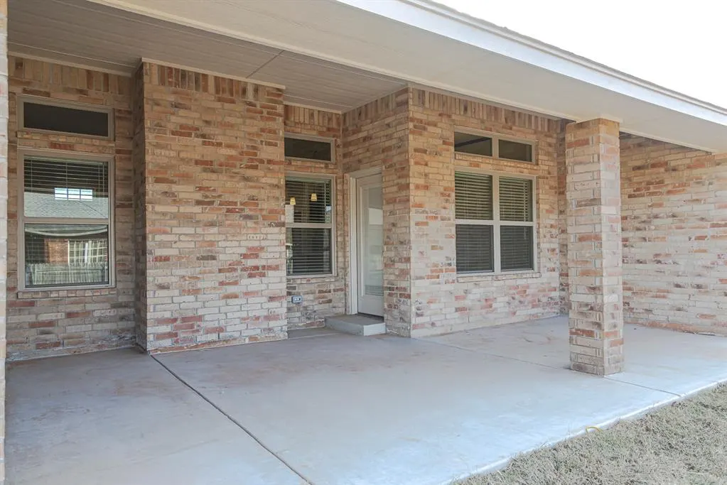 Photo 36 — 1927 W Flintlock Way, Mustang, OK 73064