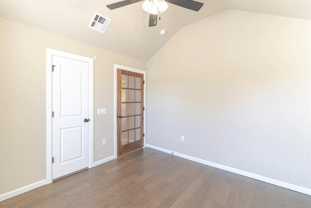 Photo 20 — 1923 W Flintlock Way, Mustang, OK 73064