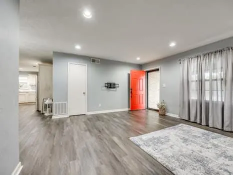 Photo 8 — 4324 NW 47th Street, Oklahoma City, OK 73112