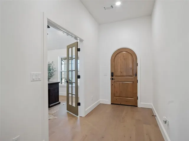 Photo 5 — 3716 Bedrock Drive, Norman, OK 73069