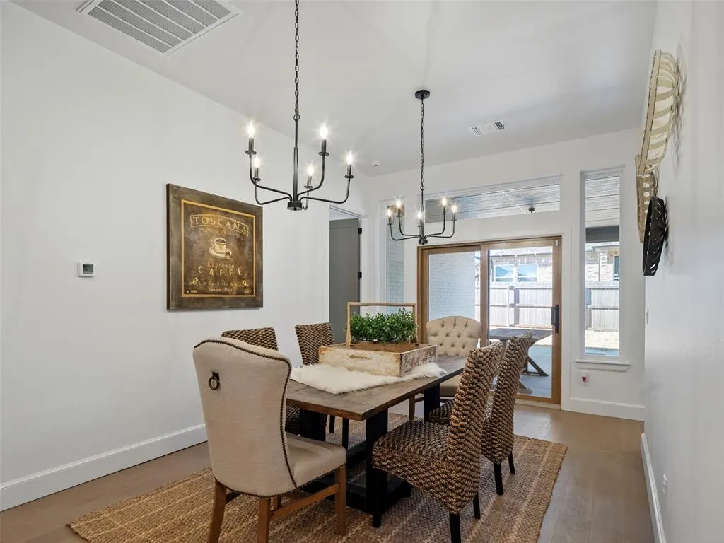 Photo 12 — 3716 Bedrock Drive, Norman, OK 73069