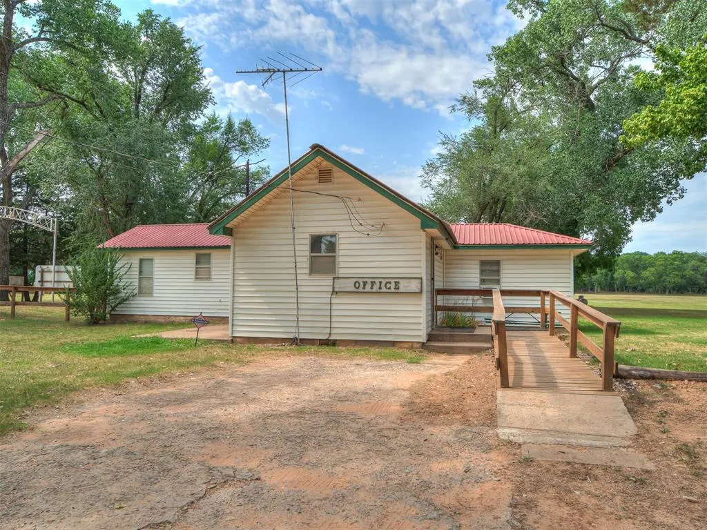 Photo 31 — 430 Murphy Drive, Crescent, OK 73028