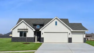 Sold home at 431 Red Oak Lane