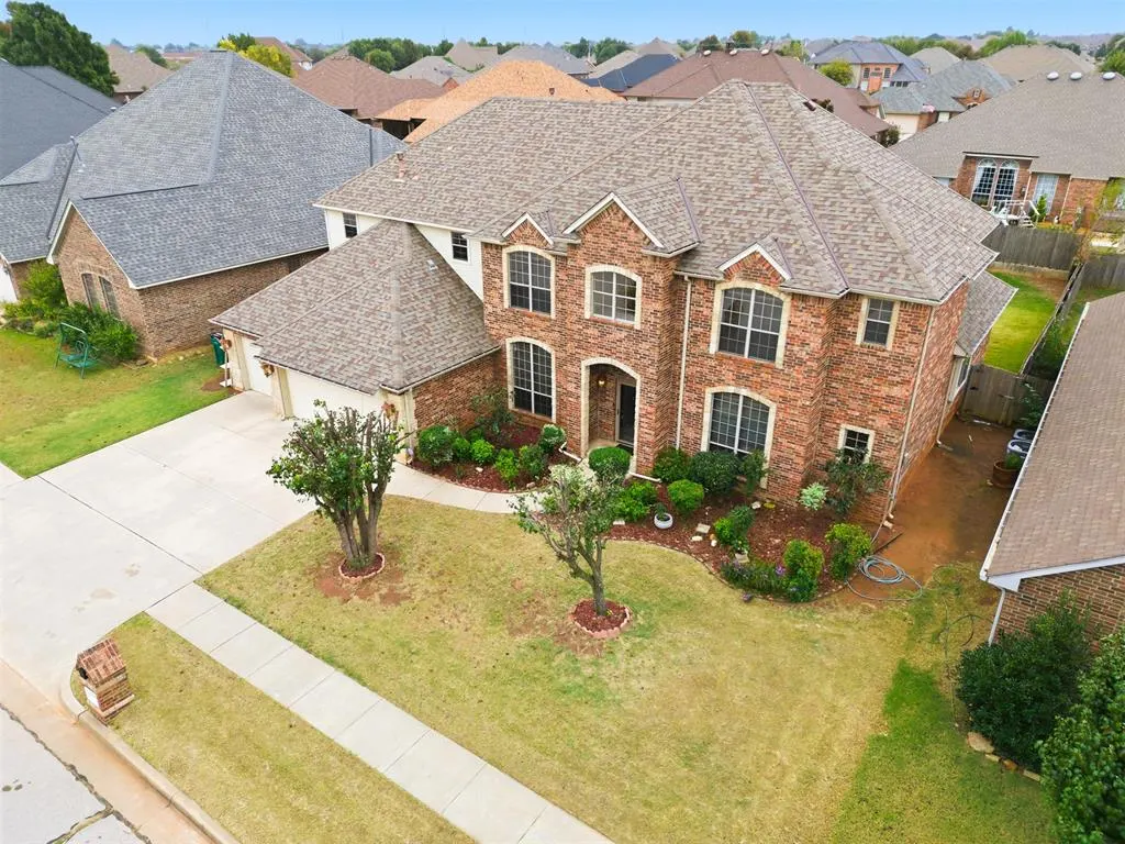 Front exterior — 9124 SW 26th Street, Oklahoma City, OK 73128