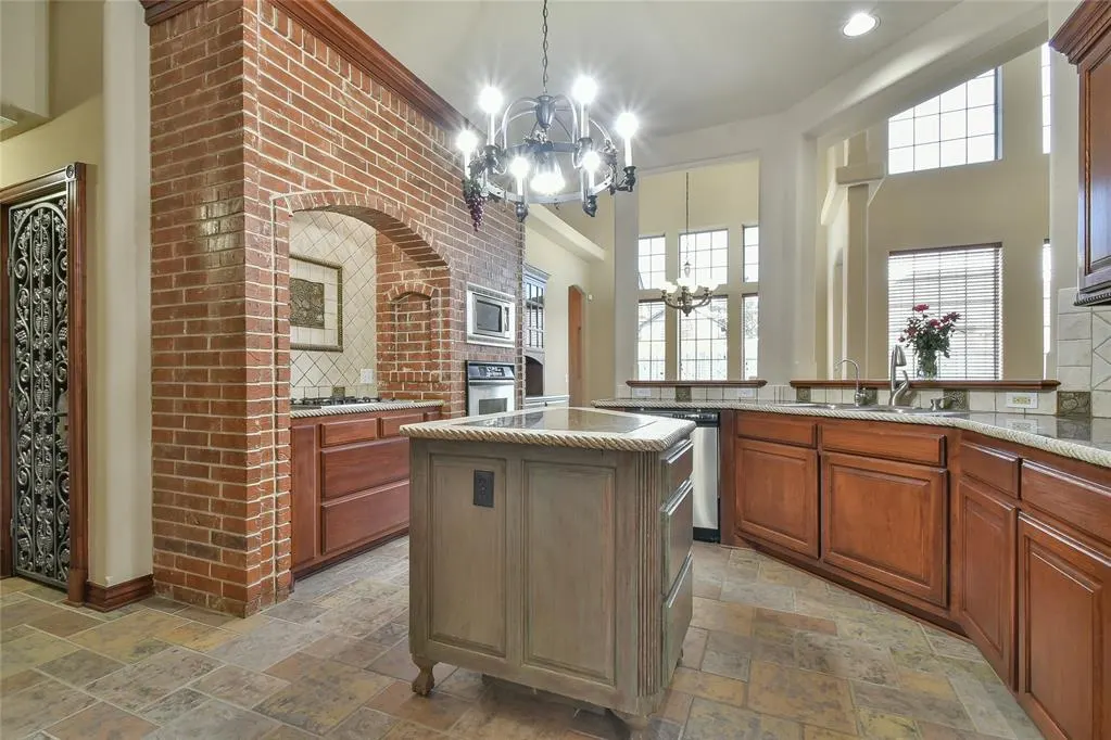 Photo 10 — 9124 SW 26th Street, Oklahoma City, OK 73128