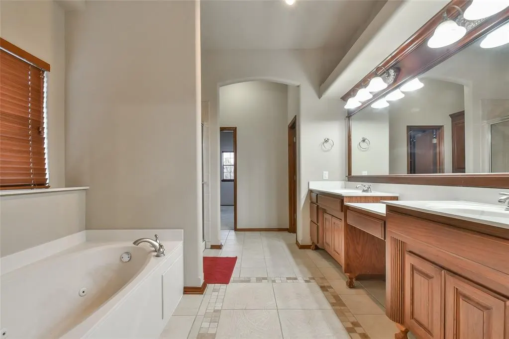 Photo 21 — 9124 SW 26th Street, Oklahoma City, OK 73128