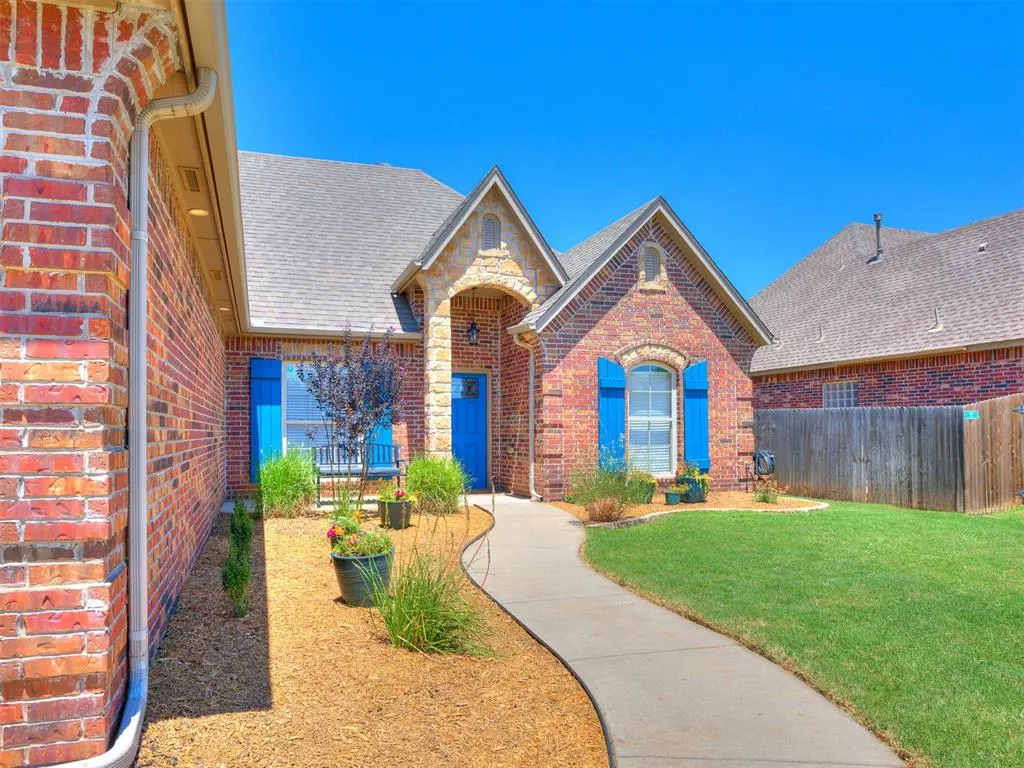 Photo 2 — 4201 SE 41st Street, Norman, OK 73071