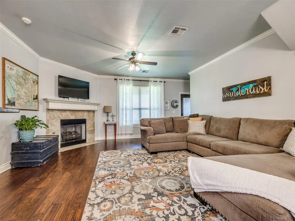 Photo 11 — 4201 SE 41st Street, Norman, OK 73071