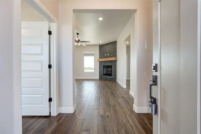 Photo 6 — 2087 Cash Court, Blanchard, OK 73010