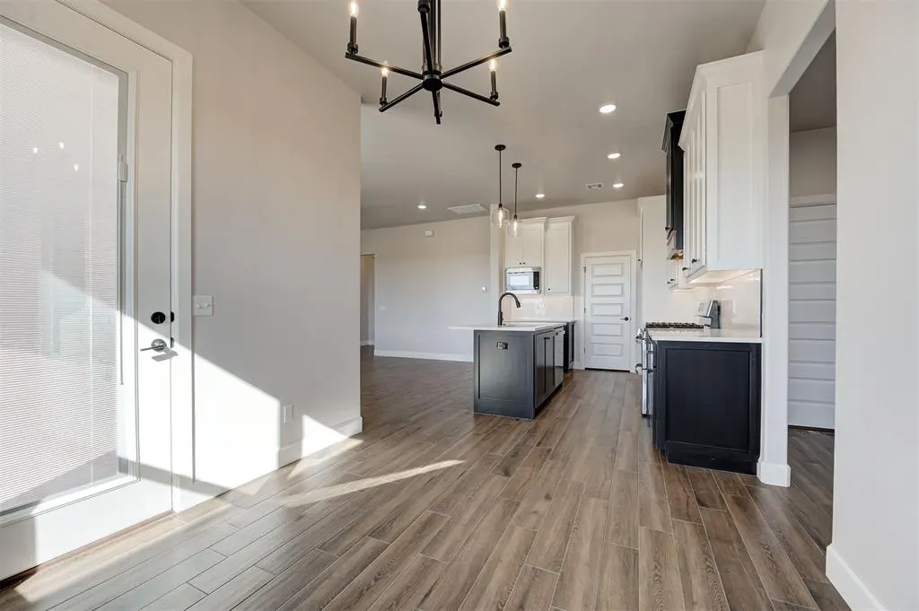 Photo 18 — 2087 Cash Court, Blanchard, OK 73010