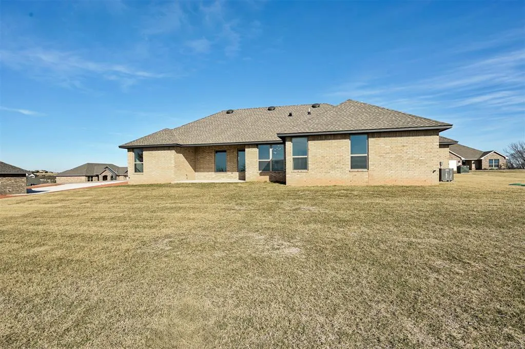 Photo 41 — 2087 Cash Court, Blanchard, OK 73010