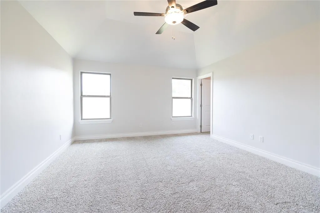 Photo 12 — 9009 Stark Street, Edmond, OK 73007