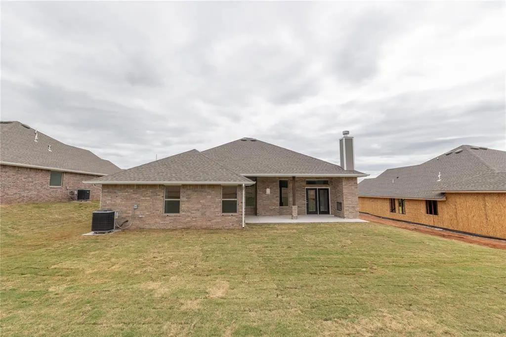 Photo 34 — 9009 Stark Street, Edmond, OK 73007