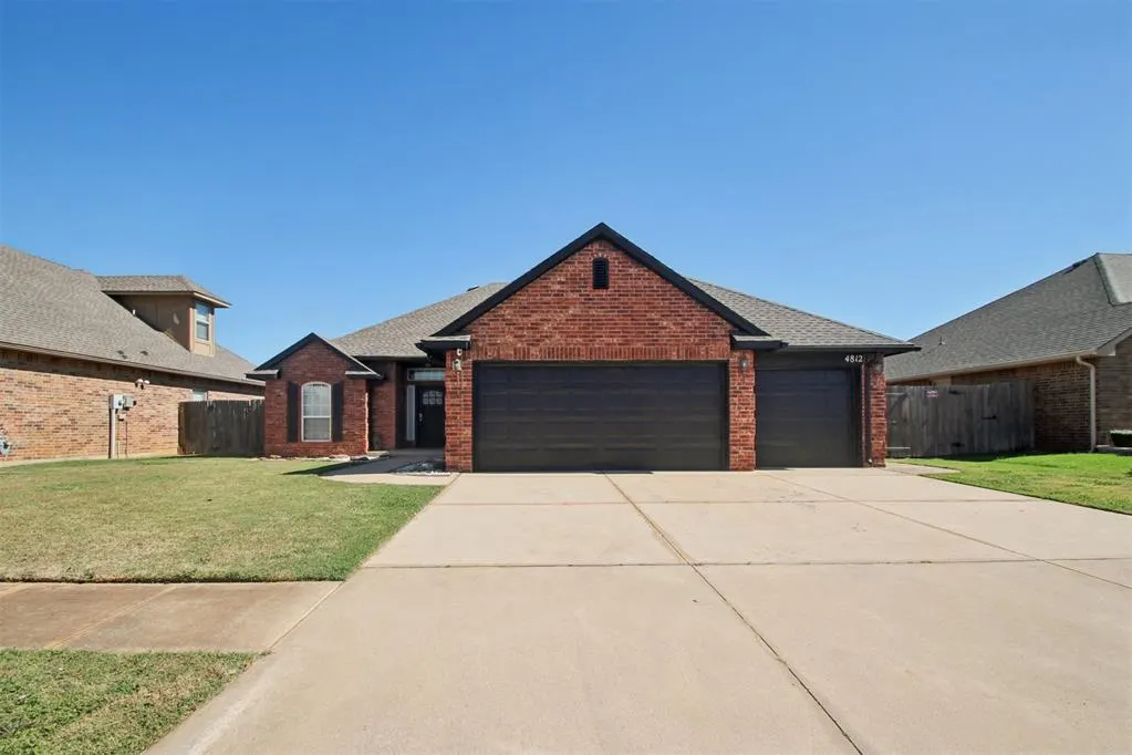 Photo 7 — 4812 Millstone Drive, Oklahoma City, OK 73179