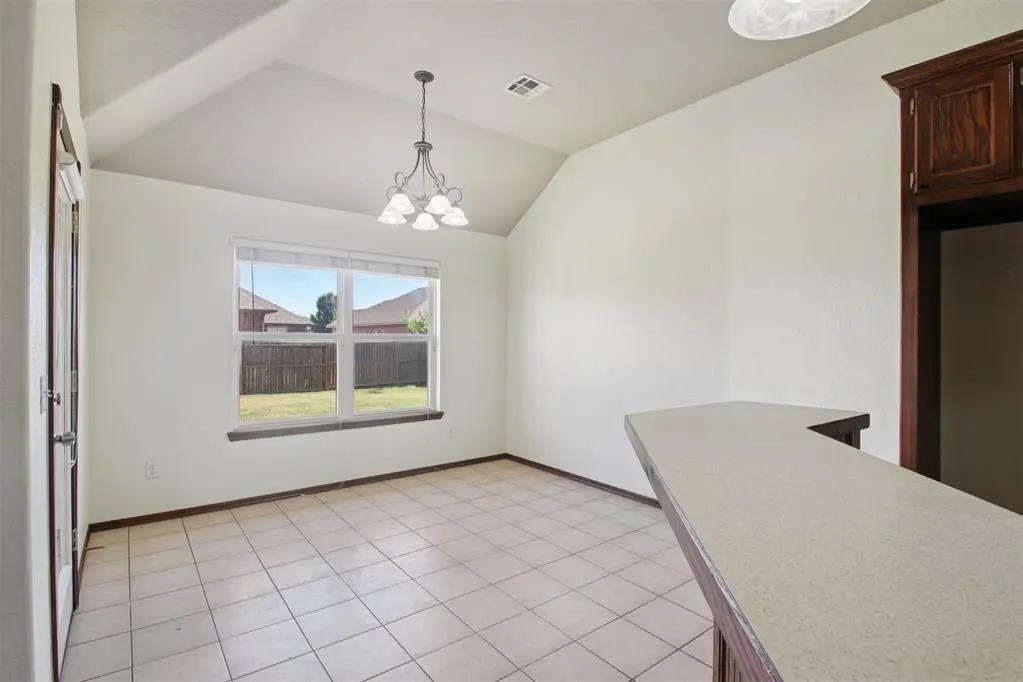 Photo 10 — 4812 Millstone Drive, Oklahoma City, OK 73179