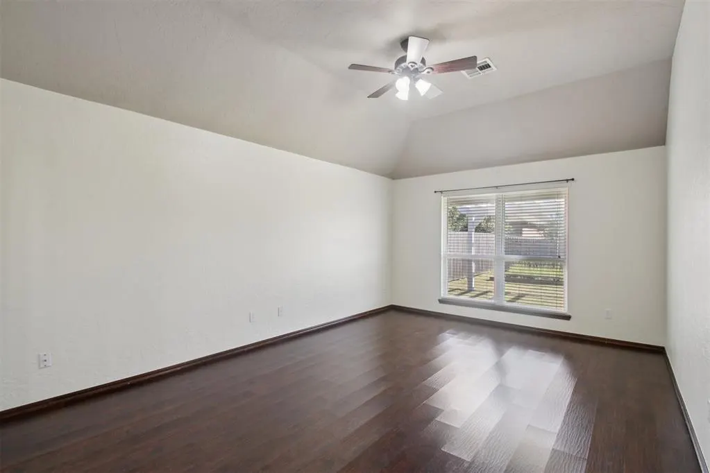 Photo 18 — 4812 Millstone Drive, Oklahoma City, OK 73179