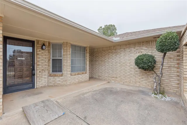 Photo 5 — 3321 N Ridgewood Drive, Midwest City, OK 73110